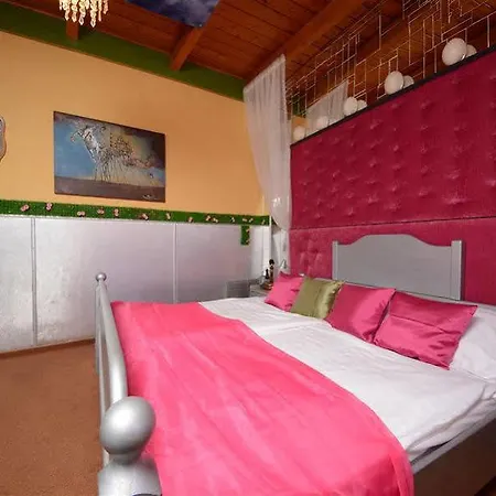 Best Western Janus Atrium Hotel 4*